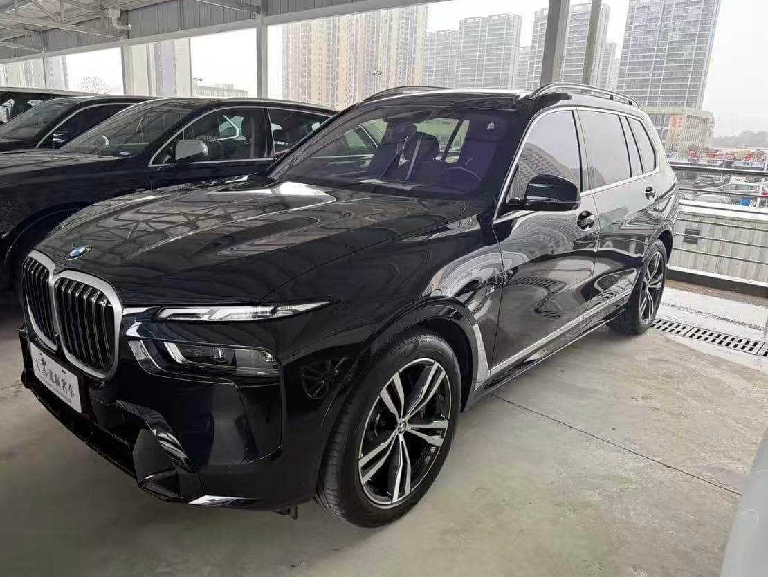 BMW X7 Xdrive40i - Image 1